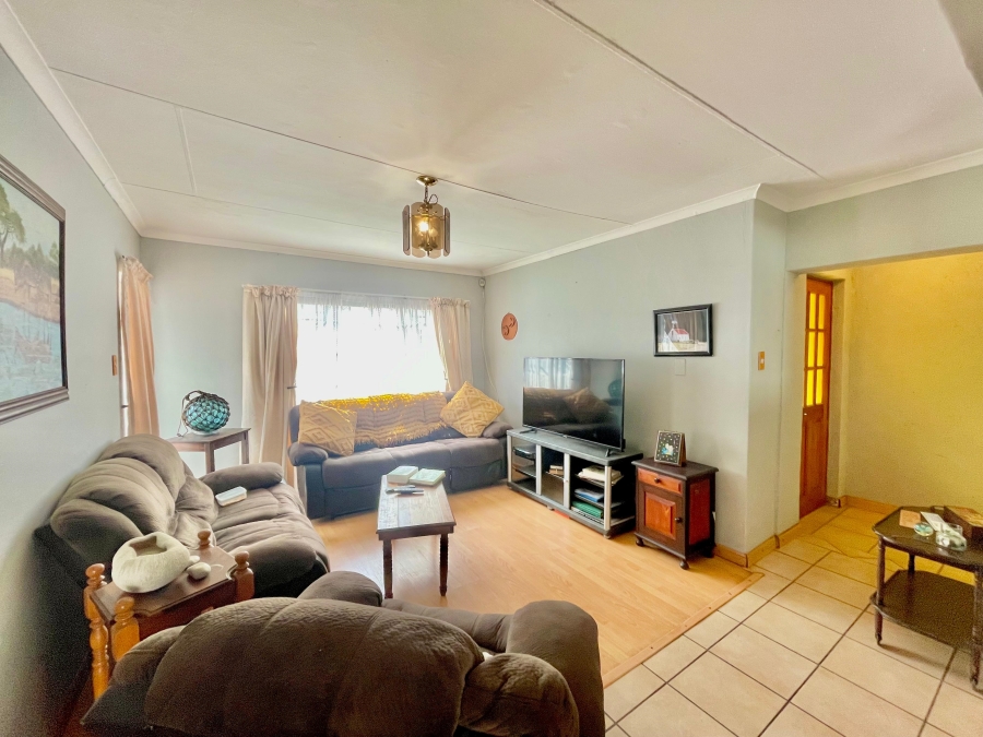 2 Bedroom Property for Sale in Secunda Mpumalanga
