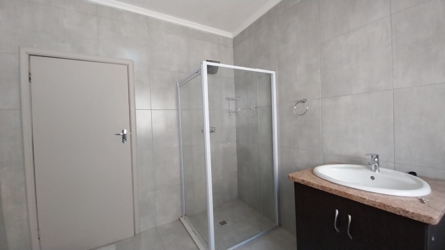 5 Bedroom Property for Sale in Trichardt Mpumalanga