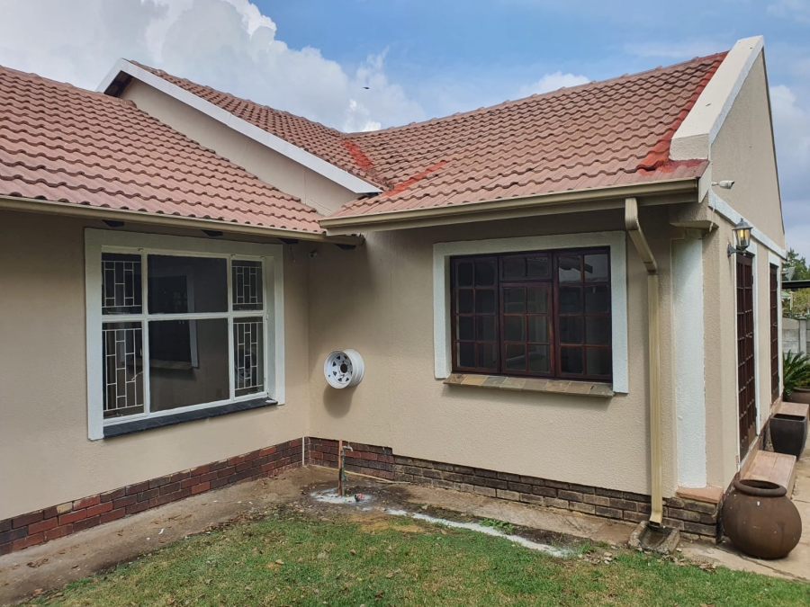 To Let 3 Bedroom Property for Rent in Secunda Mpumalanga