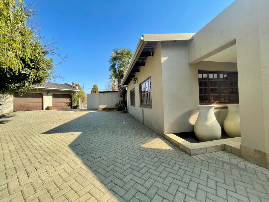 4 Bedroom Property for Sale in Trichardt Mpumalanga