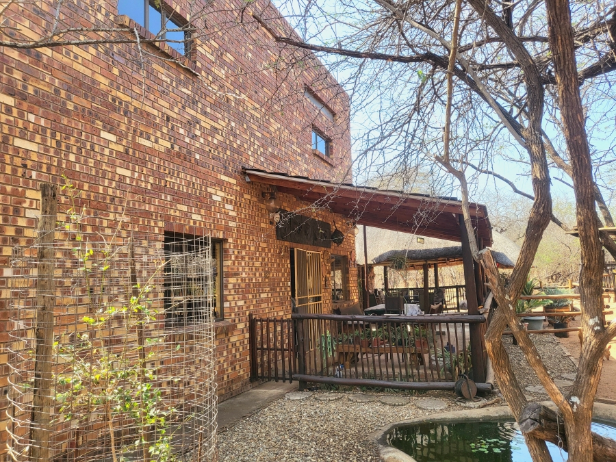 3 Bedroom Property for Sale in Marloth Park Mpumalanga