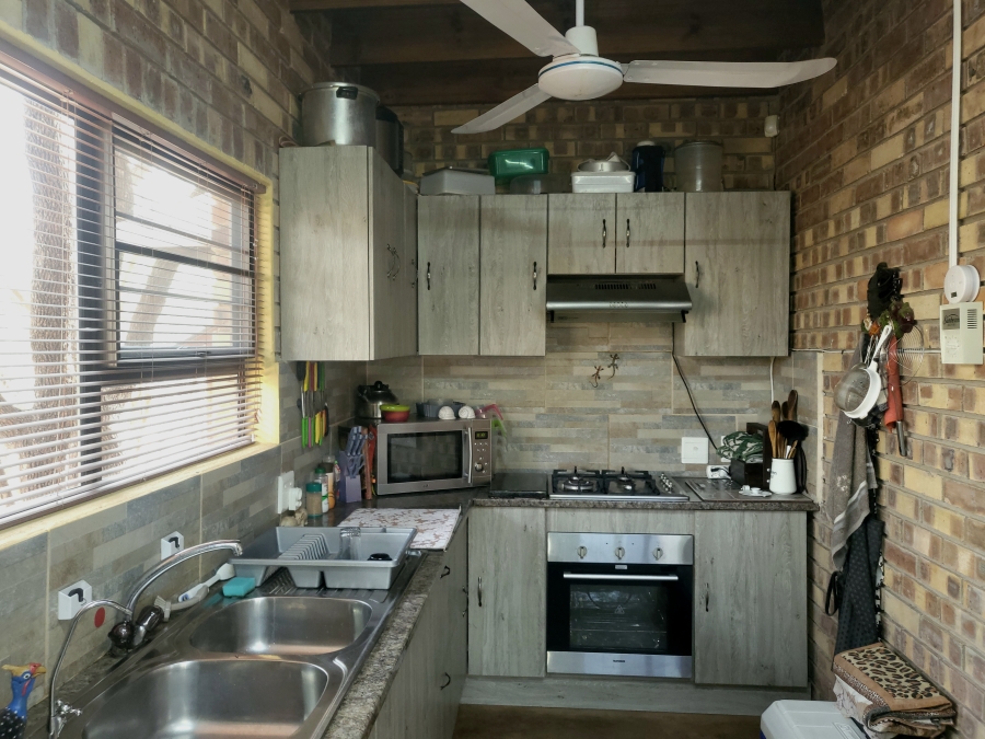 3 Bedroom Property for Sale in Marloth Park Mpumalanga
