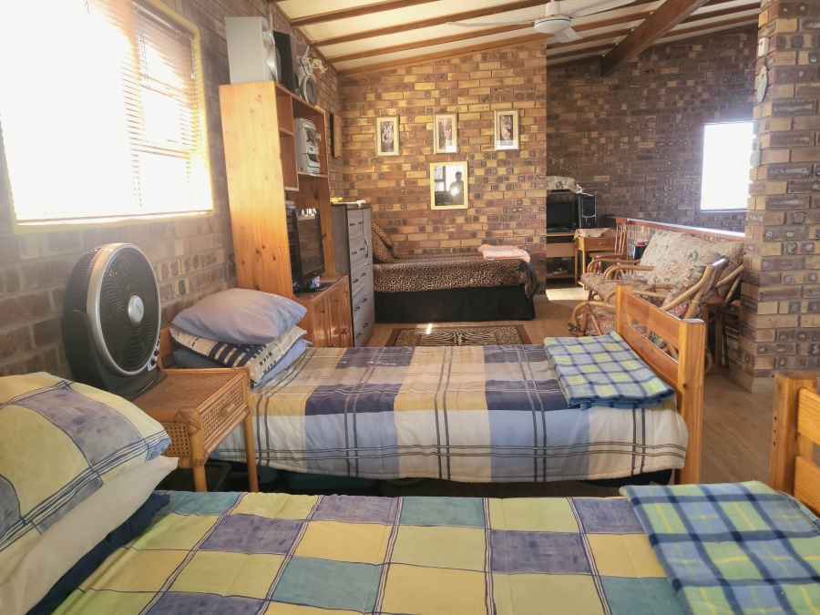 3 Bedroom Property for Sale in Marloth Park Mpumalanga