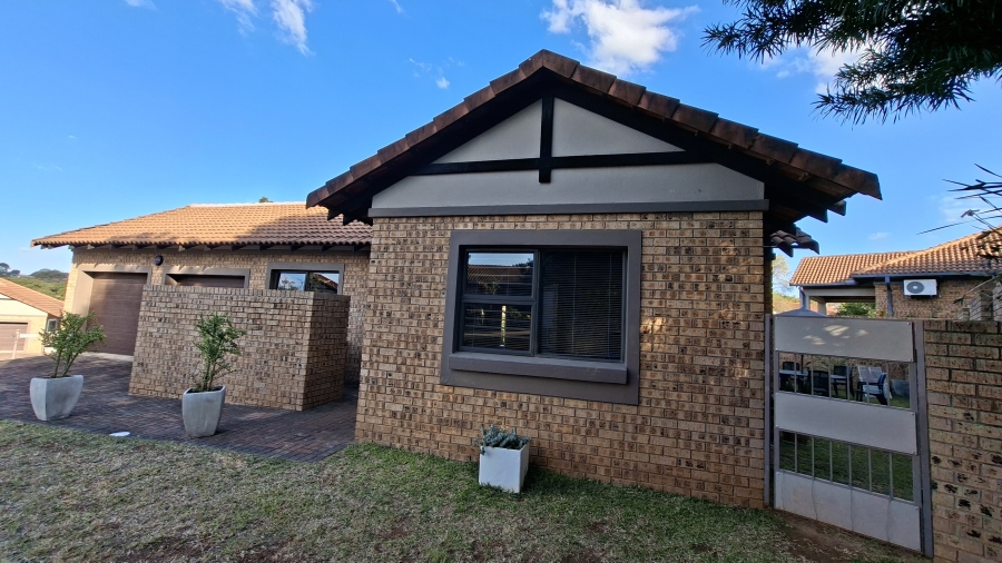 To Let 2 Bedroom Property for Rent in Bateleur Estate Mpumalanga