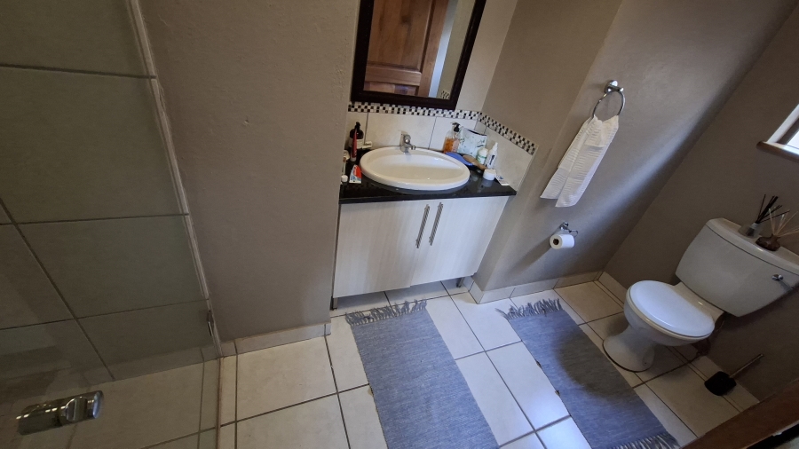 To Let 2 Bedroom Property for Rent in Bateleur Estate Mpumalanga