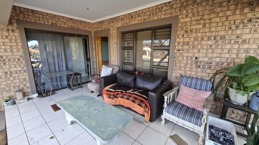 To Let 2 Bedroom Property for Rent in Bateleur Estate Mpumalanga