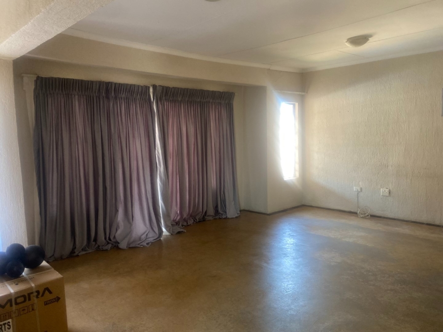 3 Bedroom Property for Sale in Stonehenge Ext 1 Mpumalanga