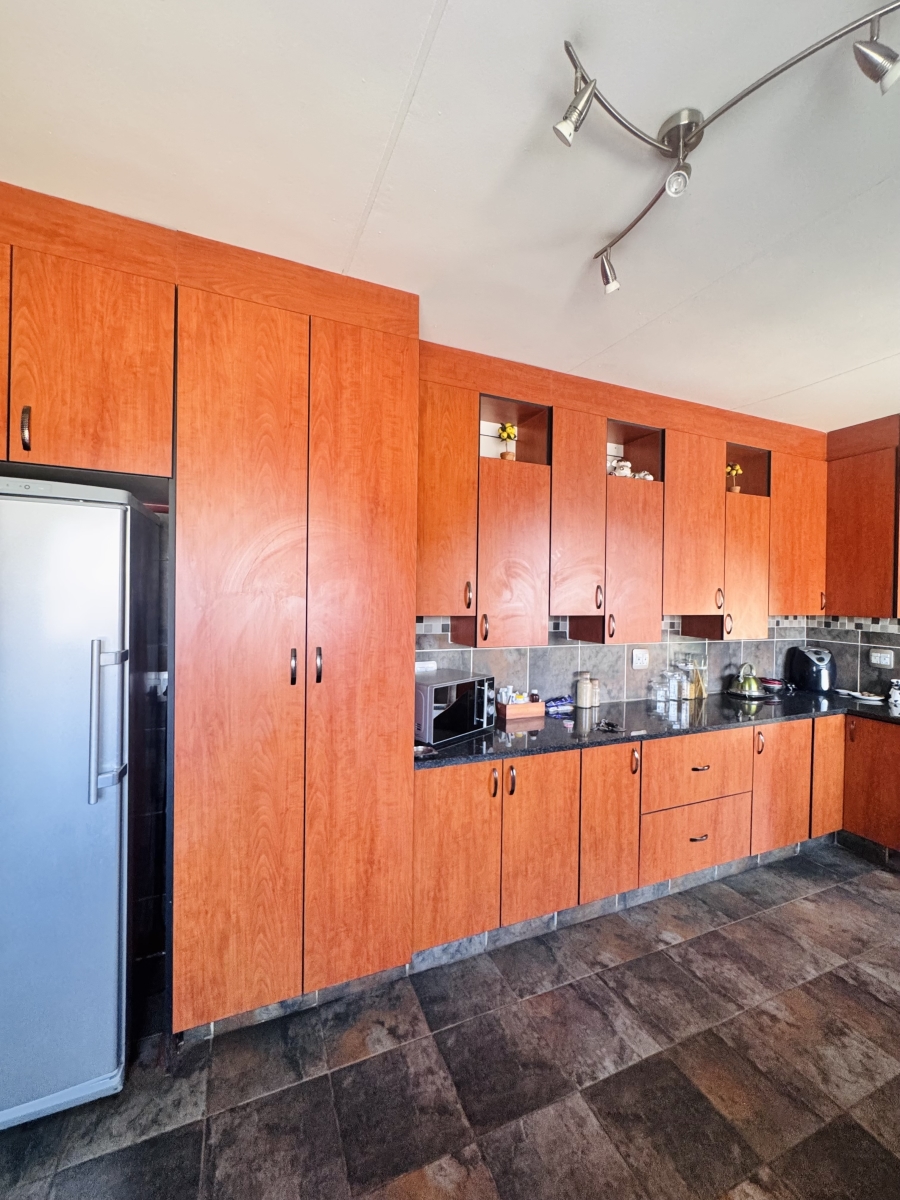 4 Bedroom Property for Sale in Jackaroo A H Mpumalanga