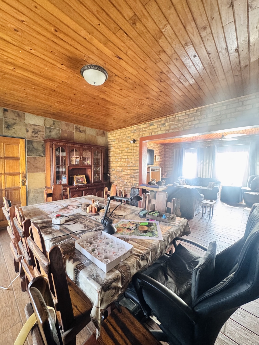 4 Bedroom Property for Sale in Jackaroo A H Mpumalanga