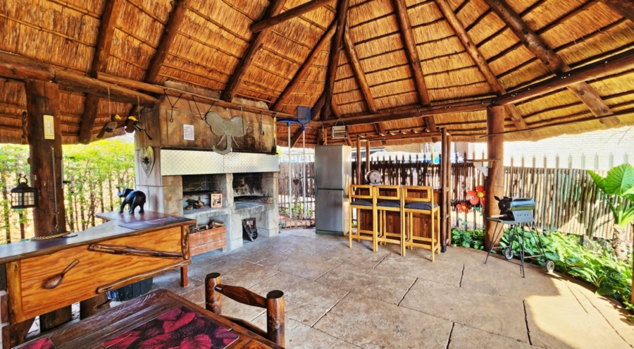 3 Bedroom Property for Sale in Marloth Park Mpumalanga