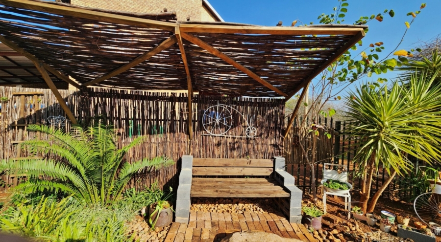 3 Bedroom Property for Sale in Marloth Park Mpumalanga