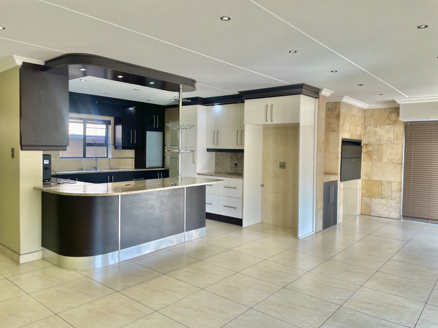 4 Bedroom Property for Sale in Secunda Mpumalanga