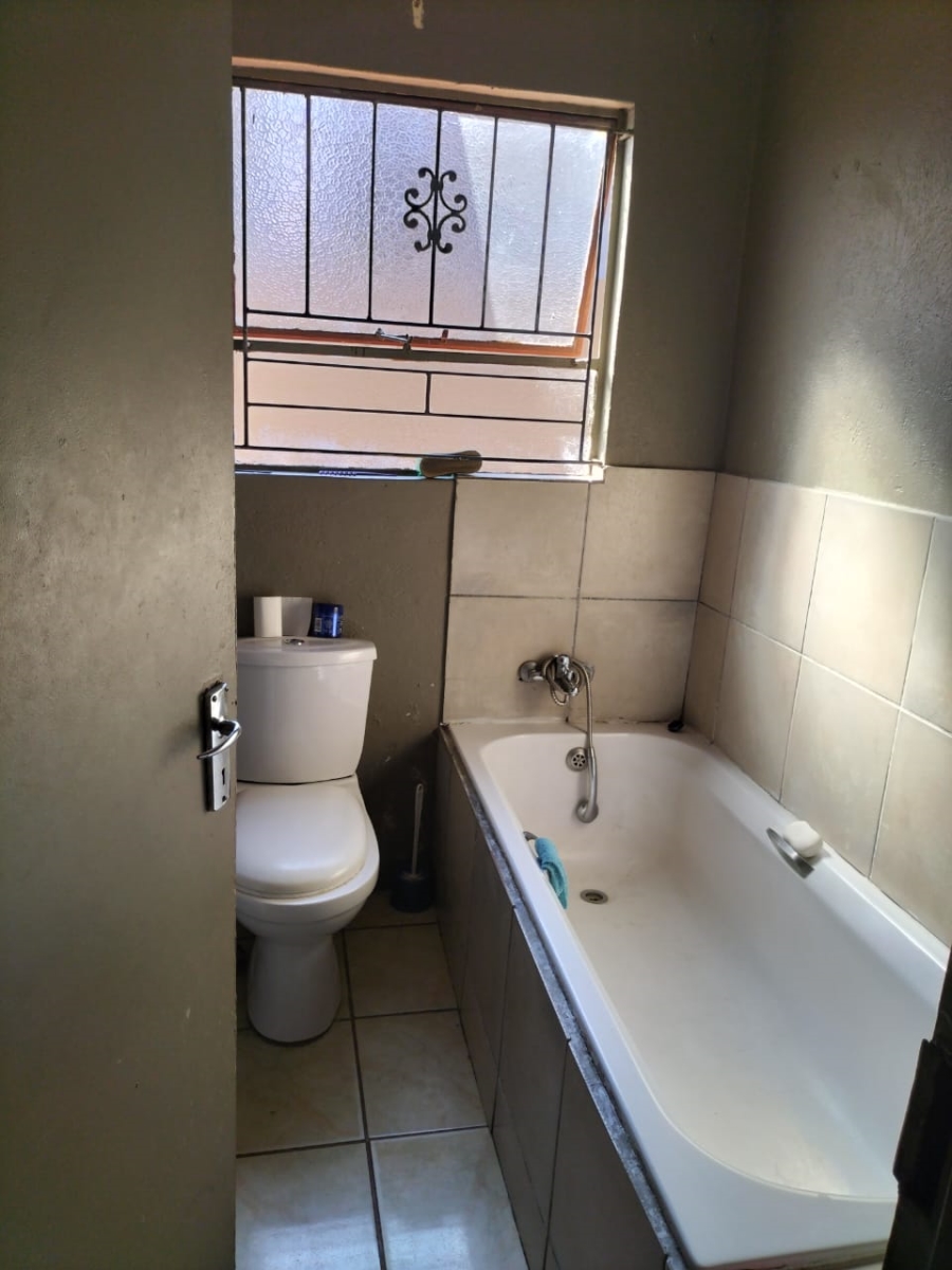 3 Bedroom Property for Sale in Kamagugu Mpumalanga