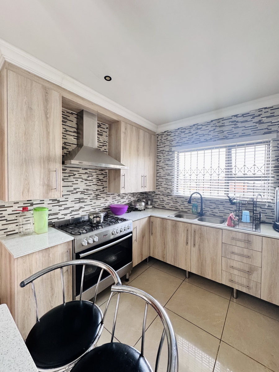 7 Bedroom Property for Sale in Model Park Mpumalanga