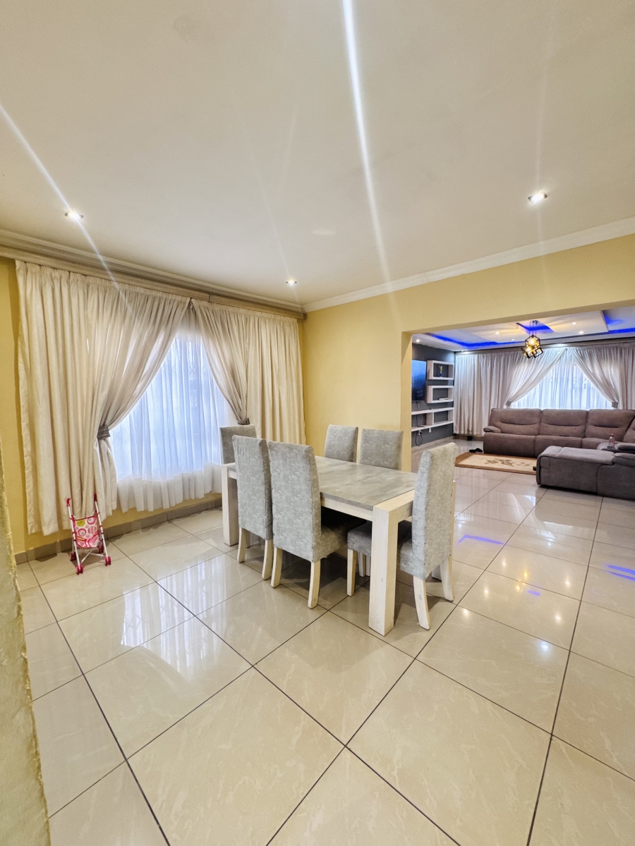 7 Bedroom Property for Sale in Model Park Mpumalanga