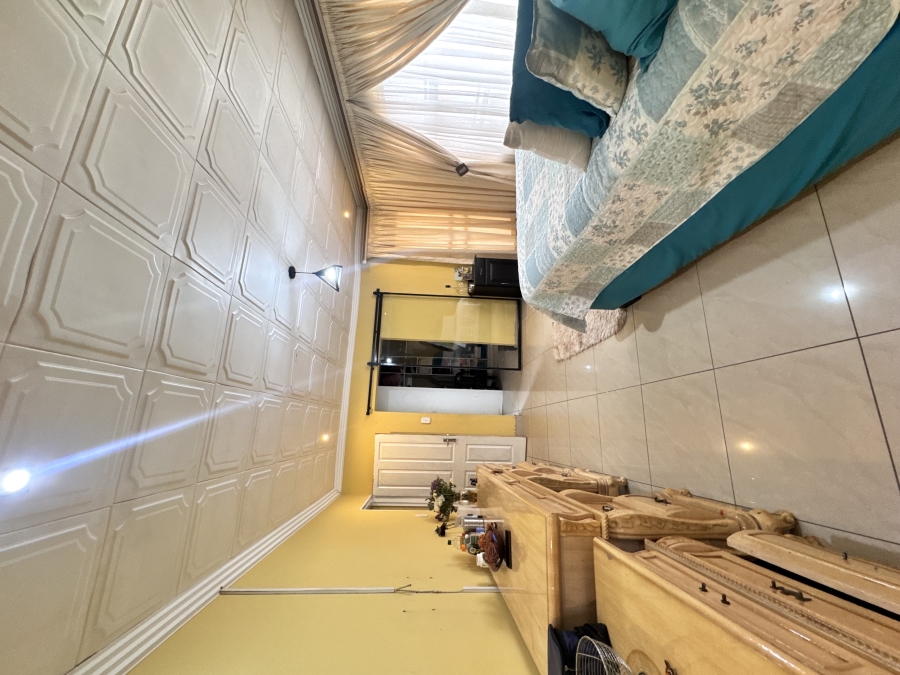7 Bedroom Property for Sale in Model Park Mpumalanga