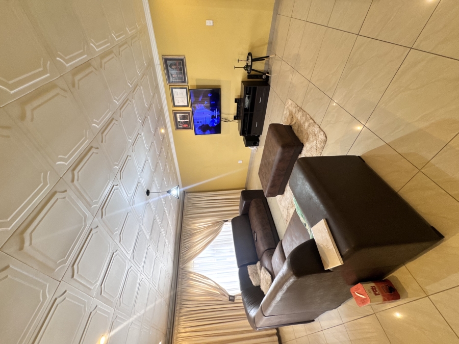 7 Bedroom Property for Sale in Model Park Mpumalanga