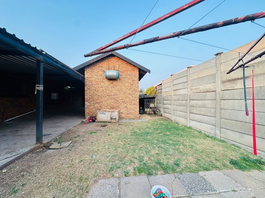 3 Bedroom Property for Sale in Tasbet Park Ext 2 Mpumalanga