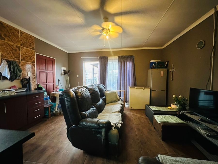 3 Bedroom Property for Sale in Tasbet Park Ext 2 Mpumalanga