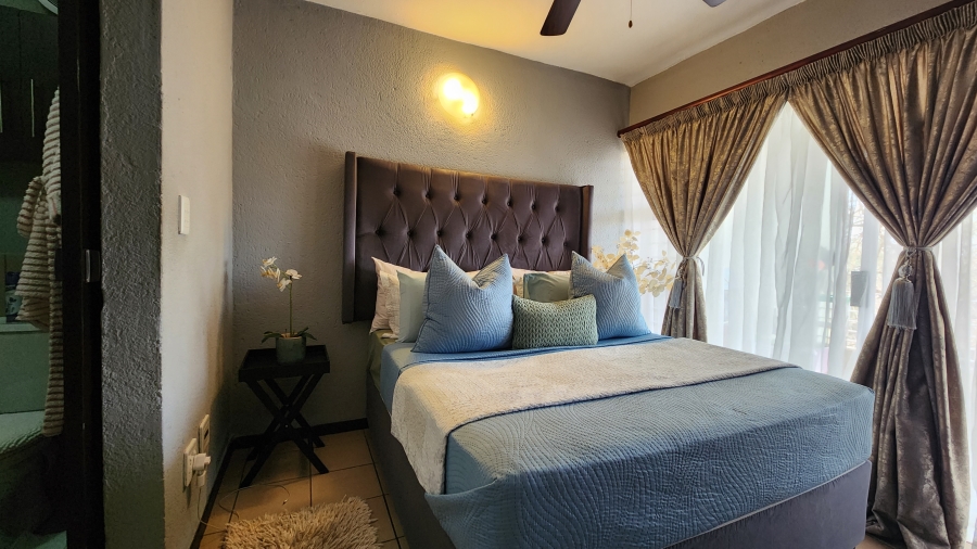2 Bedroom Property for Sale in West Acres Ext 13 Mpumalanga