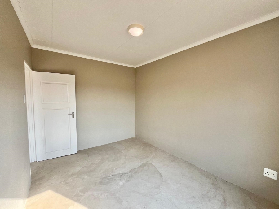 2 Bedroom Property for Sale in Karino Mpumalanga