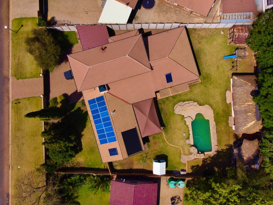 5 Bedroom Property for Sale in Ben Fleur Mpumalanga