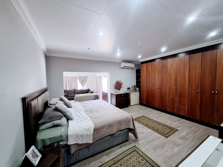 4 Bedroom Property for Sale in Aerorand Mpumalanga