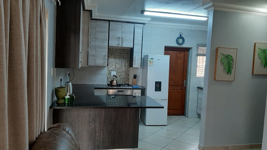 4 Bedroom Property for Sale in Aerorand Mpumalanga