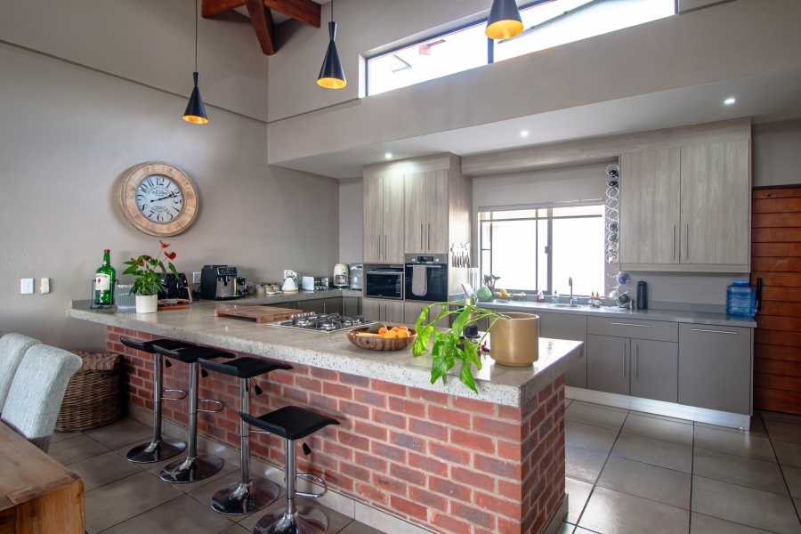 To Let 4 Bedroom Property for Rent in The Rest Nature Estate Mpumalanga