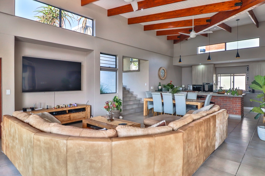 To Let 4 Bedroom Property for Rent in The Rest Nature Estate Mpumalanga