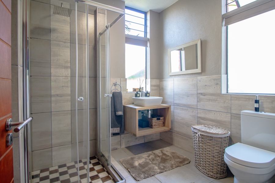 To Let 4 Bedroom Property for Rent in The Rest Nature Estate Mpumalanga