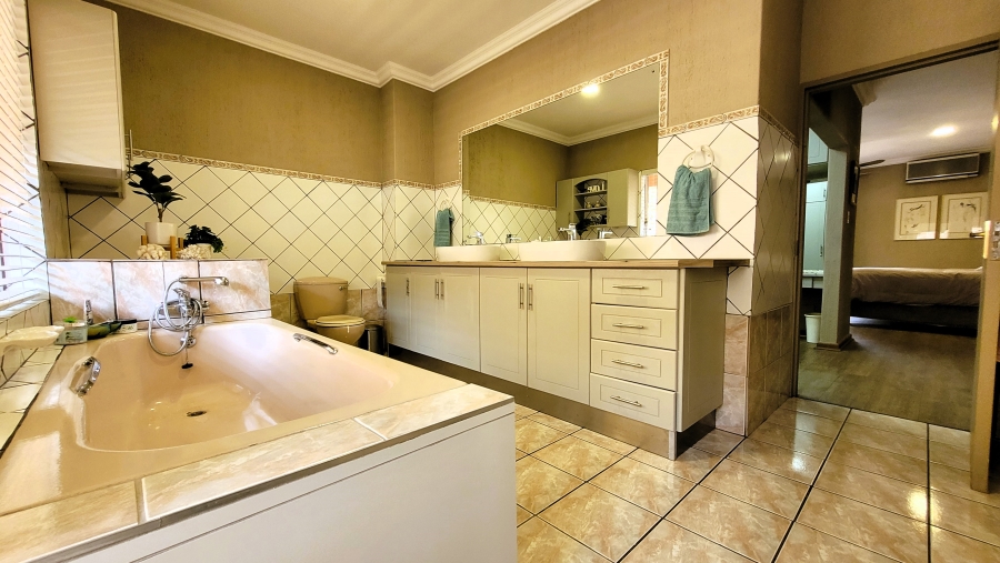 4 Bedroom Property for Sale in Steiltes Mpumalanga