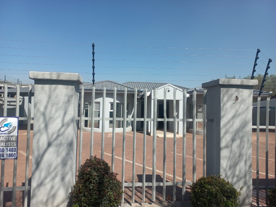 Commercial Property for Sale in Witbank Ext 5 Mpumalanga