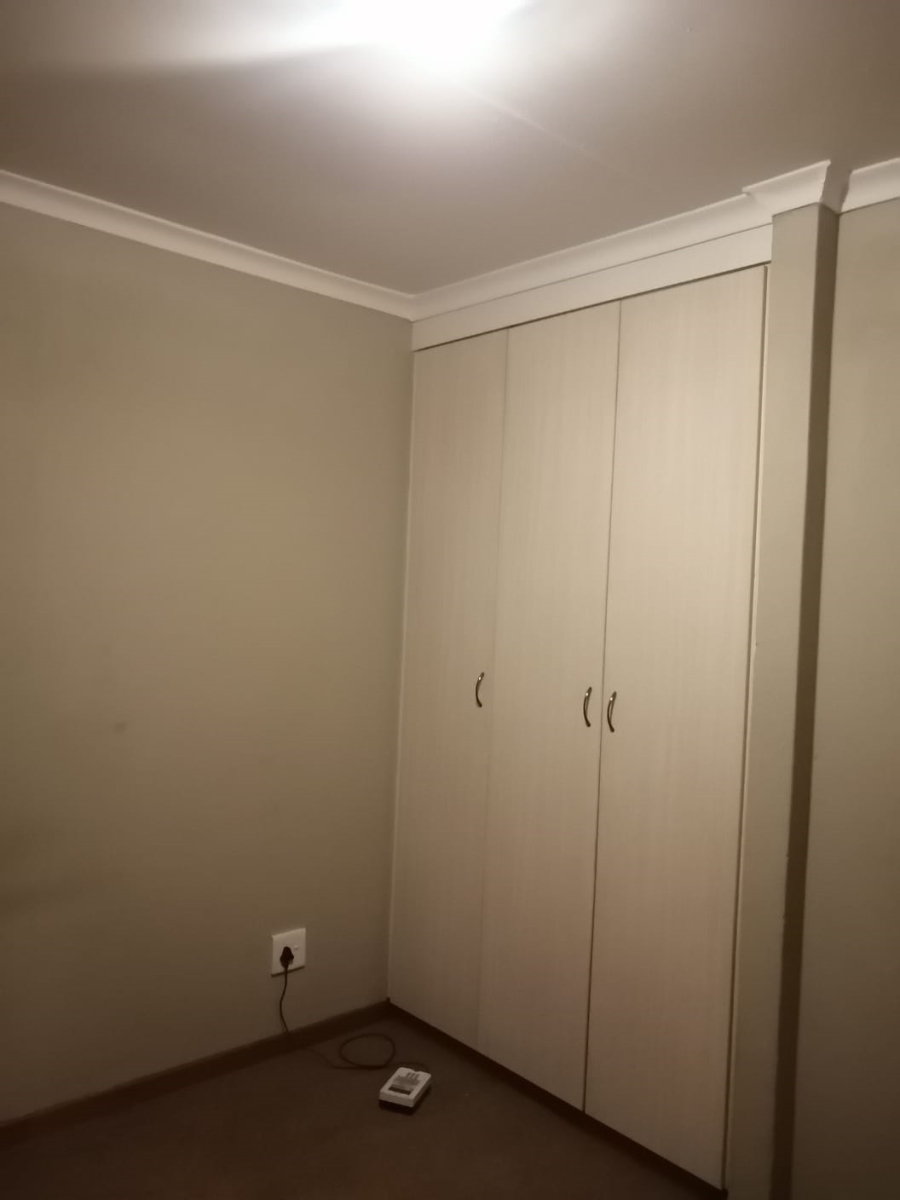 To Let 2 Bedroom Property for Rent in Model Park Mpumalanga