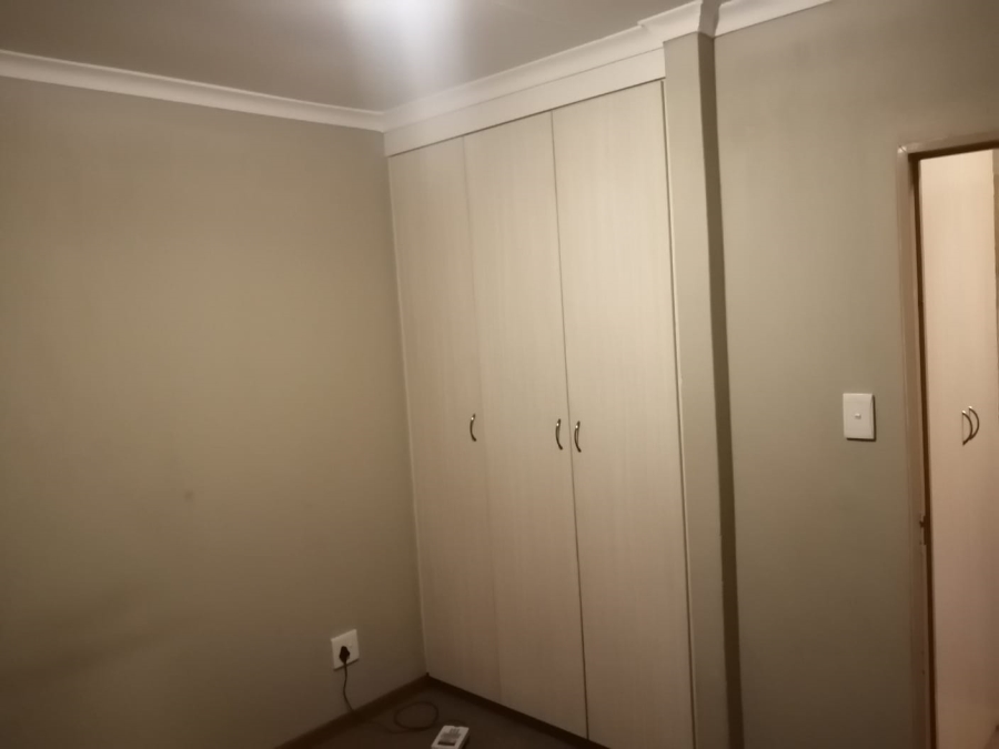 To Let 2 Bedroom Property for Rent in Model Park Mpumalanga