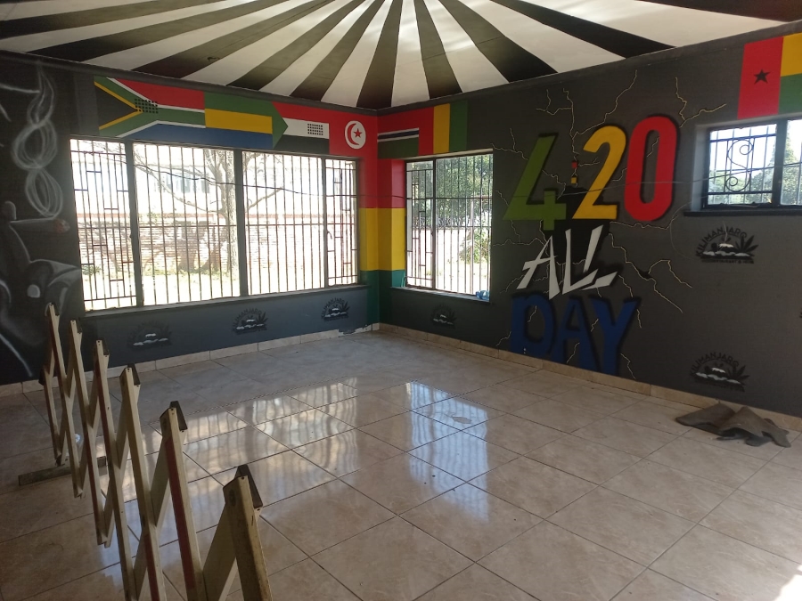 4 Bedroom Property for Sale in Witbank Ext 5 Mpumalanga