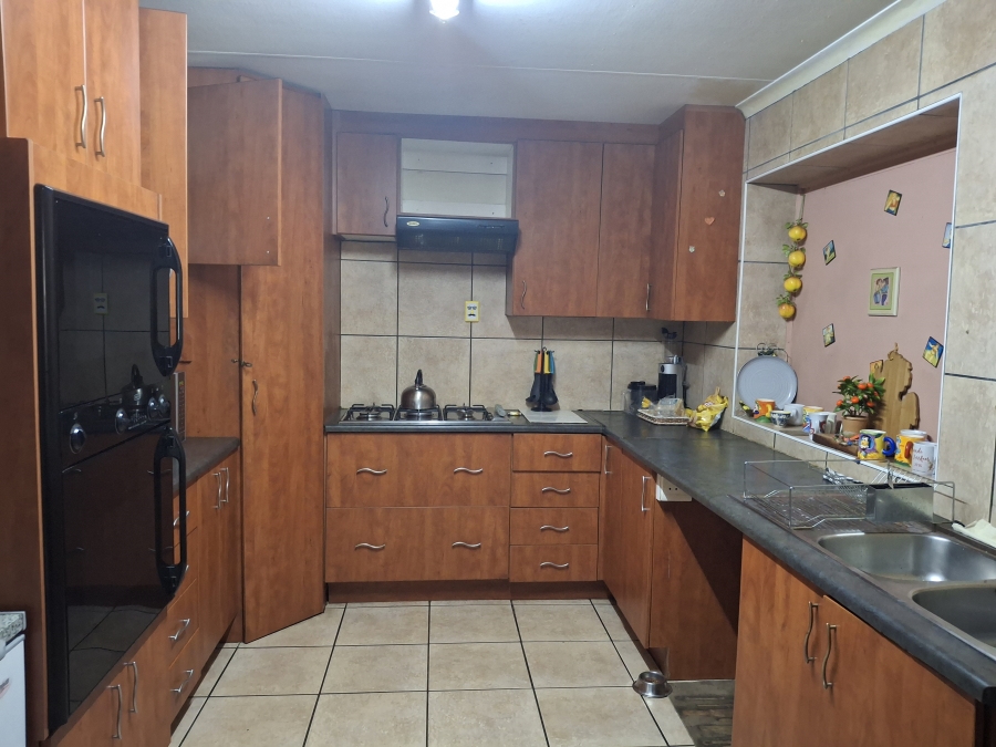 4 Bedroom Property for Sale in Reyno Ridge Mpumalanga