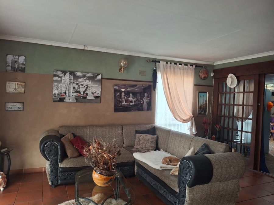 4 Bedroom Property for Sale in Reyno Ridge Mpumalanga