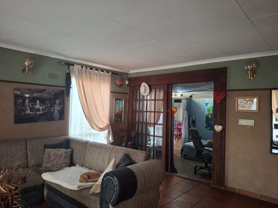 4 Bedroom Property for Sale in Reyno Ridge Mpumalanga
