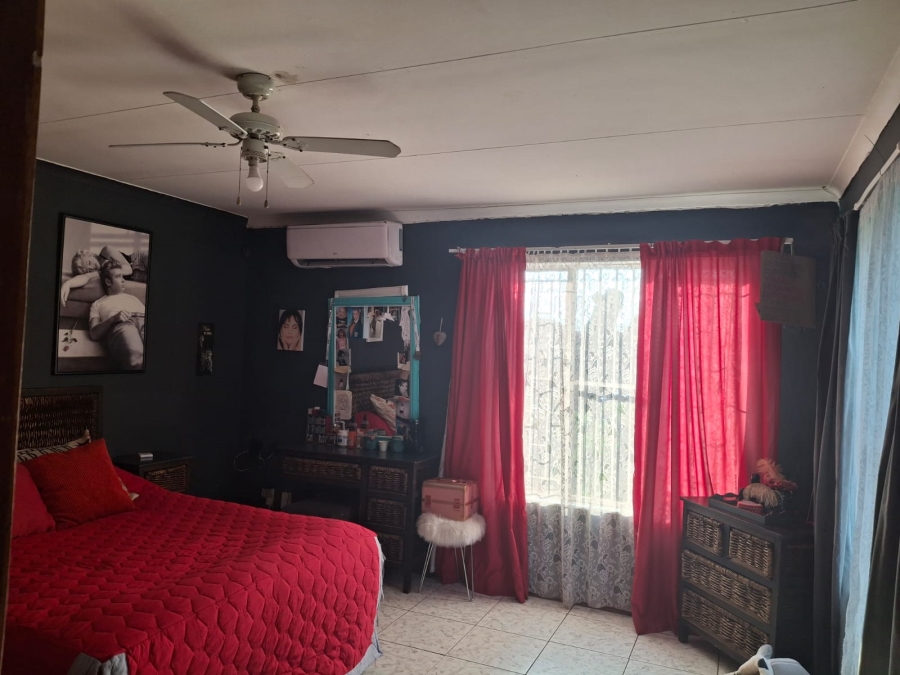4 Bedroom Property for Sale in Reyno Ridge Mpumalanga