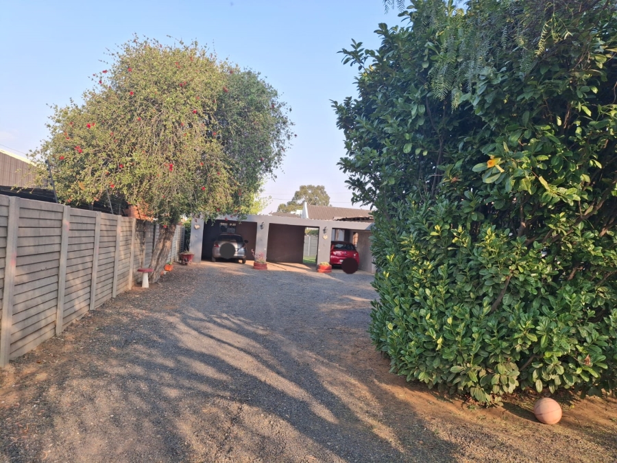 4 Bedroom Property for Sale in Reyno Ridge Mpumalanga