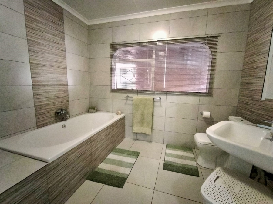 4 Bedroom Property for Sale in Secunda Mpumalanga