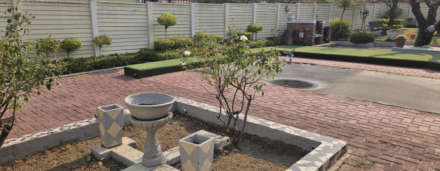 13 Bedroom Property for Sale in Witbank Ext 8 Mpumalanga