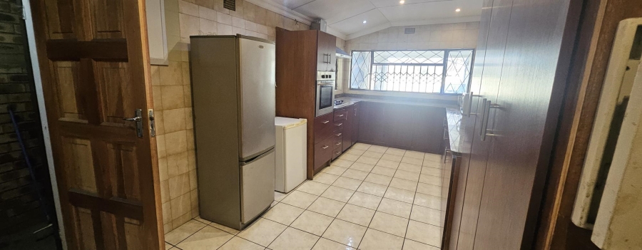 13 Bedroom Property for Sale in Witbank Ext 8 Mpumalanga