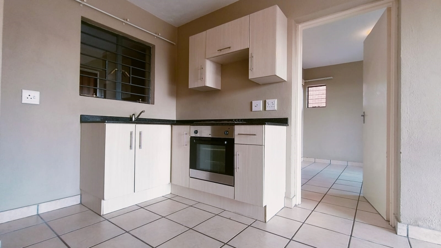 To Let 2 Bedroom Property for Rent in Nelspruit Ext 29 Mpumalanga