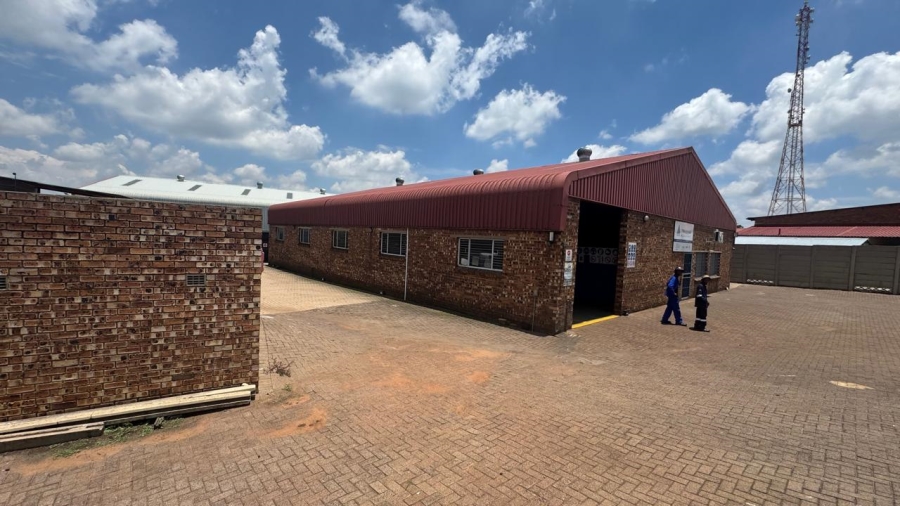 Commercial Property for Sale in Witbank Ext 9 Mpumalanga