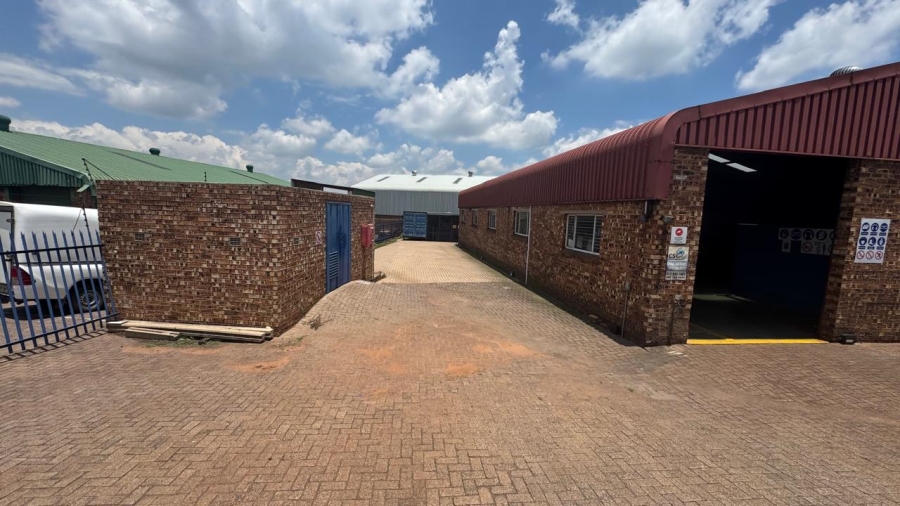 Commercial Property for Sale in Witbank Ext 9 Mpumalanga