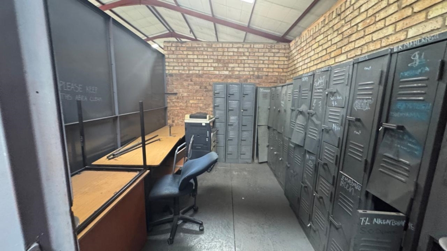 Commercial Property for Sale in Witbank Ext 9 Mpumalanga