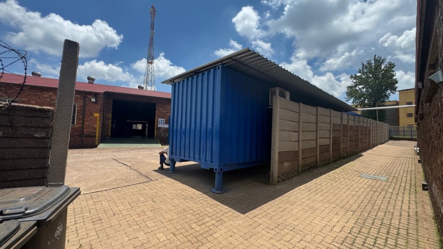 Commercial Property for Sale in Witbank Ext 9 Mpumalanga