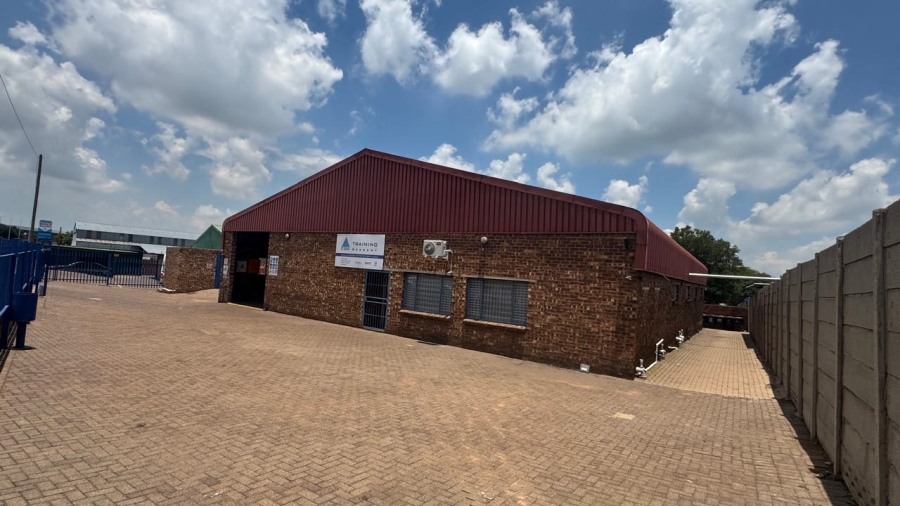 Commercial Property for Sale in Witbank Ext 9 Mpumalanga